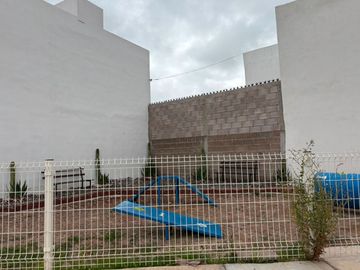 Casa en Venta Modelo Selva a Estrenar de Tres Habitaciones por Carr. Matehuala