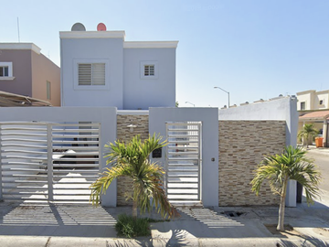 CASA EN VENTA EN VILLAS DEL ENCANTO, LA PAZ, B.C.S