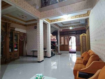 DIJUAL CEPAT RUMAH MEWAH 2LANTAI DICIPAYUNG JAKARTA TIMUR