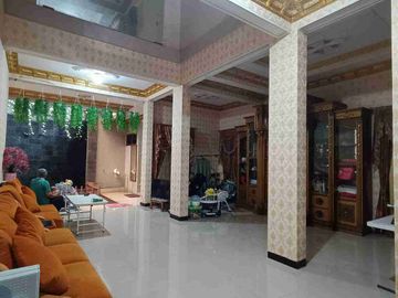 DIJUAL CEPAT RUMAH MEWAH 2LANTAI DICIPAYUNG JAKARTA TIMUR