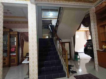 DIJUAL CEPAT RUMAH MEWAH 2LANTAI DICIPAYUNG JAKARTA TIMUR