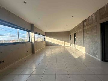 Bodega nueva en renta