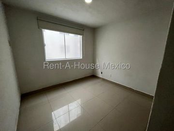 Departamento en Renta en Alvaro Obregón, Colonia Carola