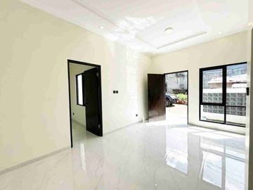 Jual Rumah Luas 2 Lantai Siap Huni Strategis di Pamulang