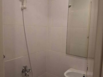 Disewakan Apartemen Tokyo Riverside PIK 2 Tipe Studio Semi Furnish