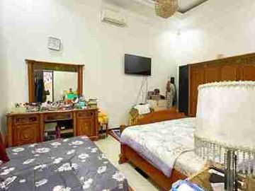 rumah megah non cluster di Cipinang otista