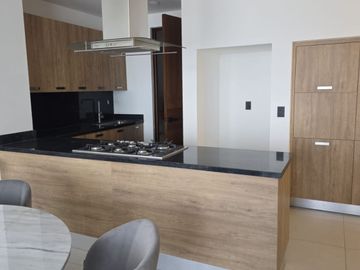 DEPARTAMENTO DE LUJO AMUEBLADO EN TORRE ARES VALLE DEL CAMPESTRE 📍