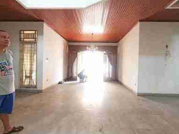 rumah megah 2 lantai di pondok kelapa komplek billymoon