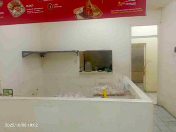 ruko disewakan di belakang exs bioskop pamulang