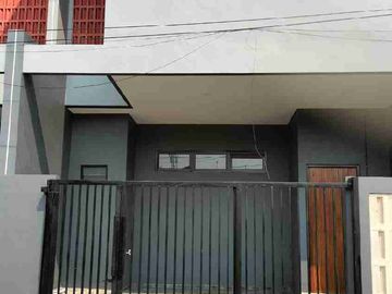 Dijual Rumah Baru  2 Lantai di Perumahan Harapan Indah Kota Bekasi