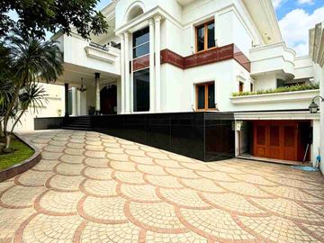 FOR SALE BUKIT GOLF PONDOK INDAH
LUXURY HOUSE
SEMI FURNISHED