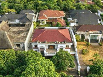 FOR SALE BUKIT GOLF PONDOK INDAH
LUXURY HOUSE
SEMI FURNISHED