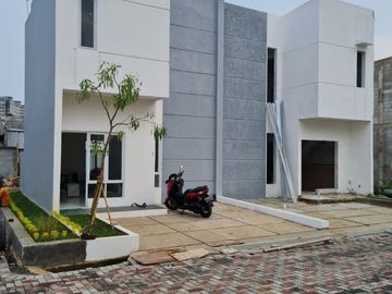 RUMAH MURAH CANTIK MINIMALIS MODERN 2 LANTAI DI KEDAUNG PAMULANG TANGGERANG SELATAN BISA KPR DP 0