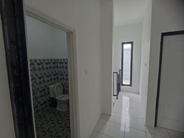 RUMAH MURAH CANTIK MINIMALIS MODERN 2 LANTAI DI KEDAUNG PAMULANG TANGGERANG SELATAN BISA KPR DP 0