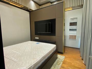 Sewa Rumah Fully Furnished 3 Lantai di Cluster Asya Jakarta Garden City, Cakung – Siap Huni & Elegan! 007