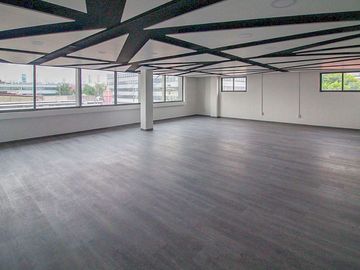 Oficinas remodeladas en renta Naucalpan