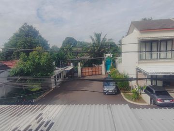 Rumah dikontrakan 2 lantai di Pasar Minggu Jakarta Selatan