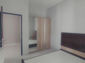 Rumah dikontrakan 2 lantai di Pasar Minggu Jakarta Selatan
