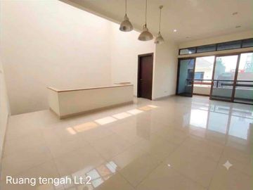 Dijual Taman kopo indah 2