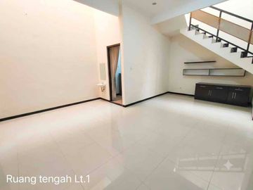 Dijual Taman kopo indah 2
