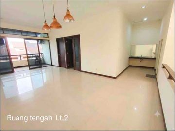 Dijual Taman kopo indah 2