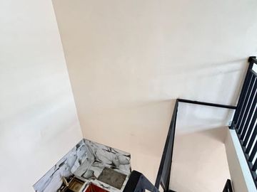 Rumah 2 Lantai, 3 Kamar Tidur Siap Huni di Sepatan