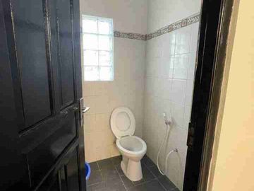 Kontrakan Rumah Bagus Strategis Dekat GOR Manahan Include Furnished