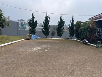 Jual Villa Puncak CiBodas Tanah 13000 SHM IMB