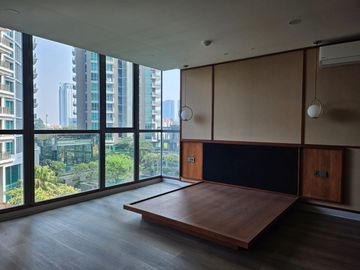 4 Bedrooms Apartment In Kemang Area, Kemang Village Duplex Unit