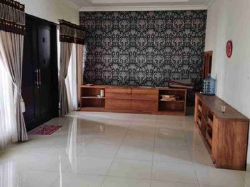 dijual murah rumah bagus 2 lantai dekat sekolah di cluster depan harapan indah bekasi