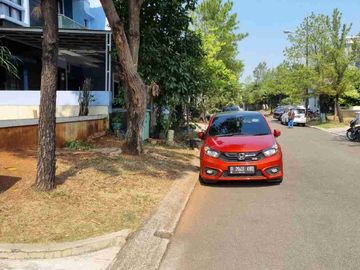 dijual murah rumah bagus 2 lantai dekat sekolah di cluster depan harapan indah bekasi