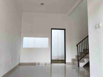 Rumah Siap Huni Hanya 7 Menit Ke Stasiun Sudimara Dekat Citra Garden