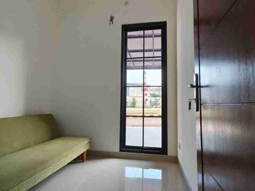 Rumah Siap Huni Hanya 7 Menit Ke Stasiun Sudimara Dekat Citra Garden