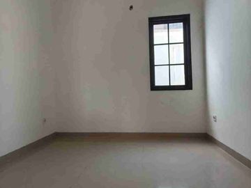 Rumah Siap Huni Hanya 7 Menit Ke Stasiun Sudimara Dekat Citra Garden