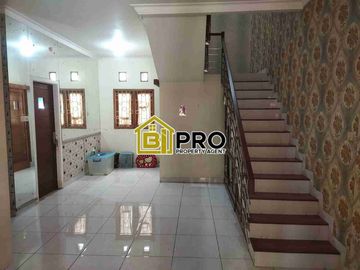 Rumah siap huni lobang buya cipayung