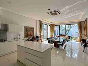 RUMAH CANTIK DI ADMIRALTY RESIDENCE CILANDAK FATMAWATI