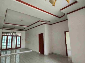 Rumah luas tanah 240m komplek tasbih 1 / tasbi 1