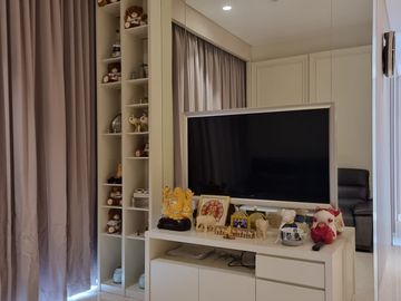 Apartemen Saumata Alam Sutera 124m2 2BR Full Furnish Private Lift
