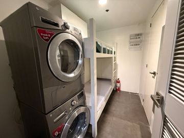 2 Bedroom for Rent in One Shangri-La Place