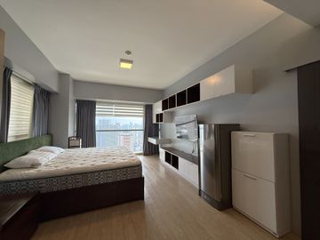 2 Bedroom for Rent in One Shangri-La Place