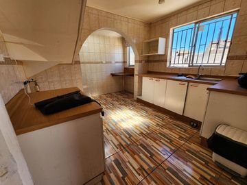 SE ARRIENDA CASA EN CURAUMA, VALPARAÍSO. PUERTAS DEL SOL, pasaje cerrado.