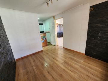 SE ARRIENDA CASA EN CURAUMA, VALPARAÍSO. PUERTAS DEL SOL, pasaje cerrado.