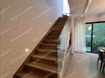 Venta casa | Zona Cumbres García