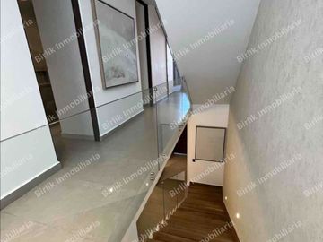 Venta casa | Zona Cumbres García