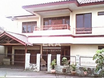 DIJUAL CEPAT RUMAH LUAS DAN SIAP HUNI LOKASI DUREN SAWIT JAKARTA TIMUR