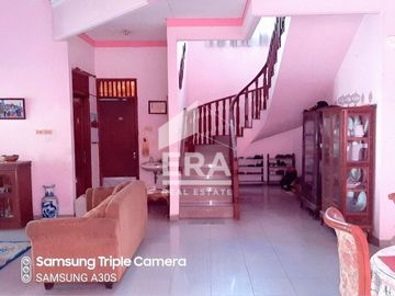 DIJUAL CEPAT RUMAH LUAS DAN SIAP HUNI LOKASI DUREN SAWIT JAKARTA TIMUR