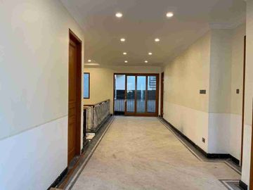 DIJUAL RUMAH VILLA SENTRA RAYA CITRALAND MEWAH MODERN