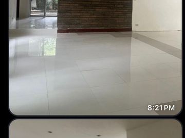 FOR SALE- Sprawling, Well-maintained Bungalow at Urdaneta Village
