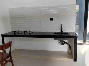 Rumah Baru 2 Lantai bebas banjir siap huni di kota harapan indah pejuang Medan Satria bekasi