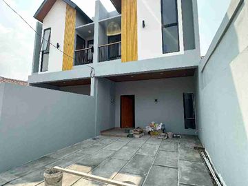 Rumah Baru di Pulogadung Dekat Toll Rawamangun, UNJ, RS.Persahabatan, Velodrome, Tiptop, Polsek Pulogadung